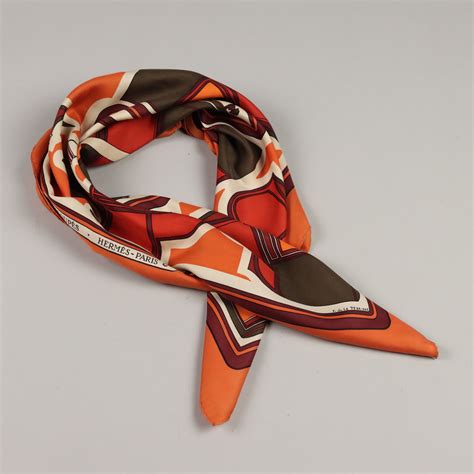 foulard hermes arancione|Donna, Sciarpe e accessori in seta .